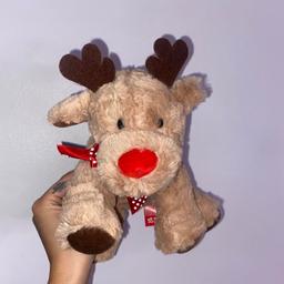 Brand new never used || rudolph the red nose reindeer cuddle toy 

✨cute bow around the neck 
✨never used brand new condition
✨perfect gift / xmas home decor / kids toy etc

Price: £8

🚙£1.20 uk delivery
✈️message me for international delivery 

#kidstoy #christmastoy #rudolphtherednosereindeer #rudolphtoy #softtoy