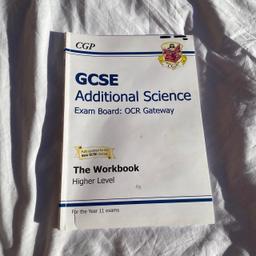 Used but in good condition || Additional science HIGHER workbook 

My price: £3.99

✨some flaws such as the little rip at the front but overall well kept and clean
✨perfect for school / GCSEs
✨no notes made on the inside 

🚙£1.50 U.K. delivery 
✈️message me for deliveries outside of the U.K. 

#school #gcses #schoolsupplies #schoolbooks #revision books learning school l’école revising studying science additional higher education