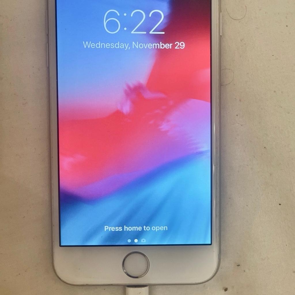 Apple iPhone 6s - 16GB - Silver - Unlocked A1688 (CDMA + GSM)

Condition is used, applies scratches, scuffs and marks.

Overall in great working order, comes with its case and an iPhone SE box, no accessories.

Battery Health: 75%

Touch ID works as normal.

Sold as seen with no warranty or guarantee given and no returns accepted.

Offers considered