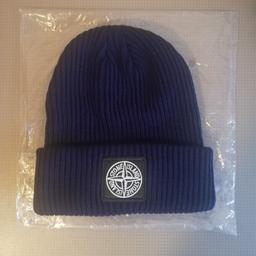 Brand New Navy Winter Hat Warm Stretch Hat for Men and Women

Pick Up Only