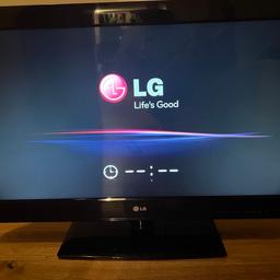 LCD TV von LG
32 Zoll
2 x HDMI und 1 x USB Anschluss
inklusive Fernbedienung
voll funktionsfähig