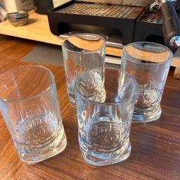 4 originale Jim Beam Gläser mit 2 und 4 cl Angabe