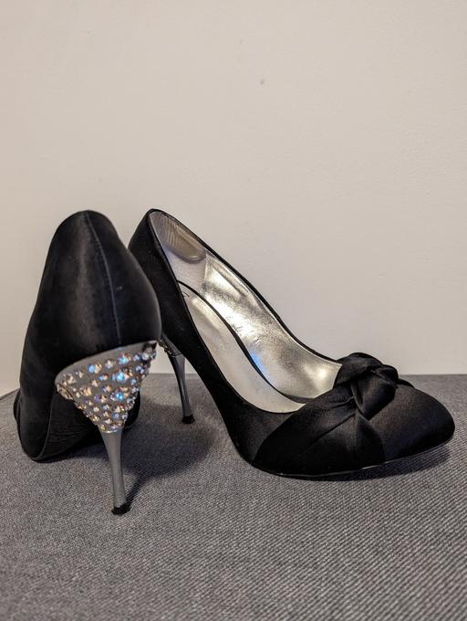 Buy & Sell Lancashire West Lancashire - Photos for Faith Black Diamante Heels