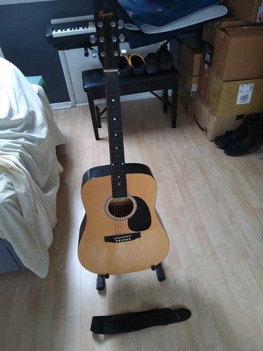 Buy & Sell Bexley Sidcup - DA15 - Photos for Squier Guitar