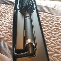 Ghd duet styler Dry your hair with this styler then straighten great if you don't want use different appliances only used a couple of times
payment on collection