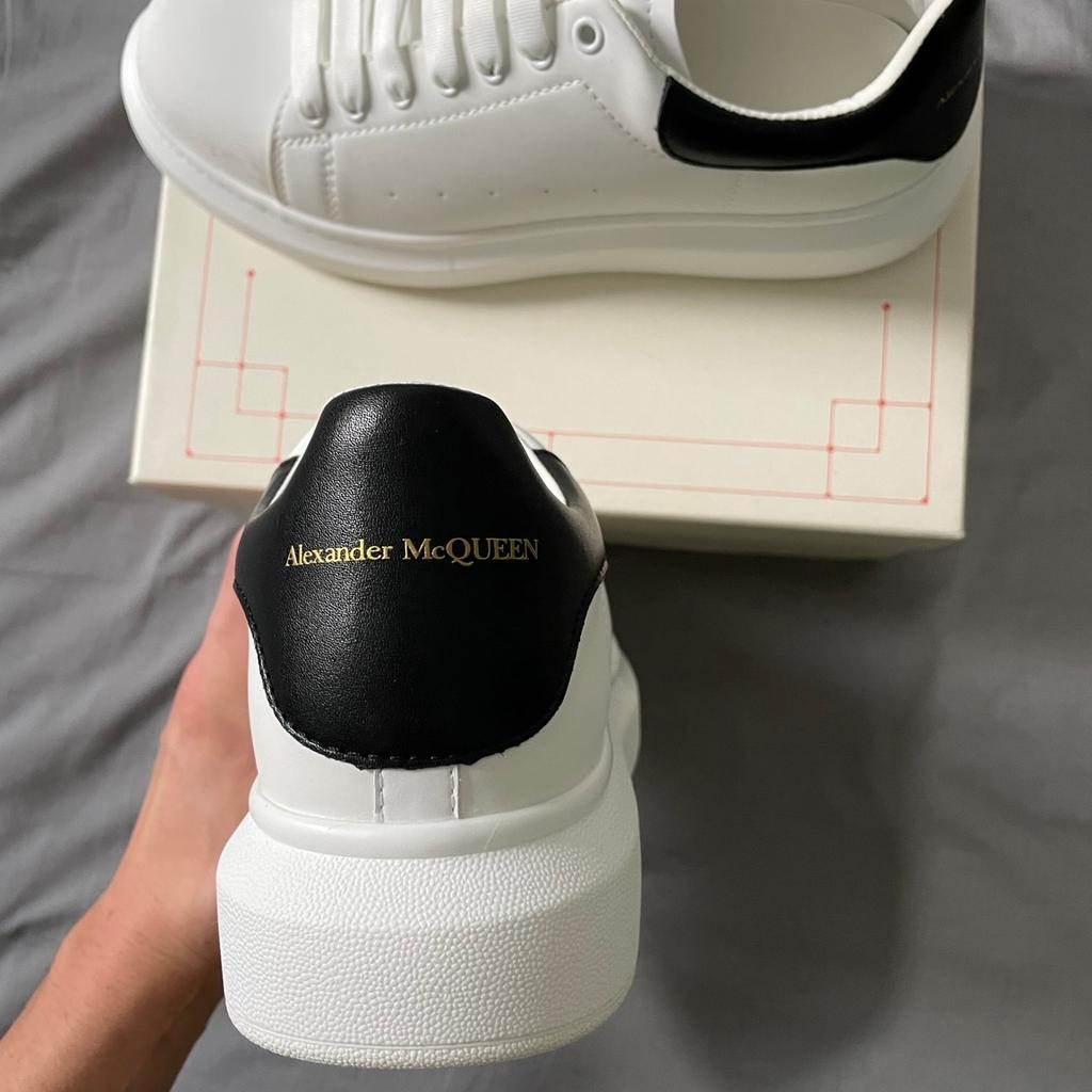 Alexander mcqueen trainers for hot sale sale