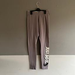 womens nike grey white & black just do it leggings

size 10 s small

new without tags

never worn but it has been washed 

could possibly fit size 12 m medium aswel

bundle deals available
not responsible once posted or collected
not responsible for items that dont fit
not accepting offers
sorry no returns or refunds