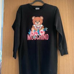 #Moschino Jumper Dress

Size: 12-13 years (better suited to age 11-12 years)
Colour: Black 

Condition: in very good #likenew condition. Worn 2-3 times and still looks great! No flaws or imperfections