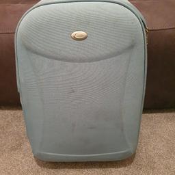 Used but good condition, does have marks externally but bag is fully operational, nice and clean inside, option to extend also

length 52cm
width 35cm

smoke and pet free home, pickup from bb1 blackburn, might be able to deliver locally.