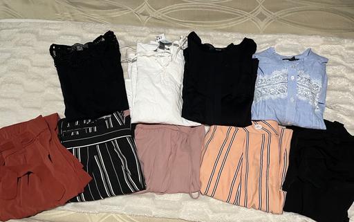 Buy & Sell West Midlands Birmingham - Photos for SIZE 8-12 CLOTHING BUNDLE