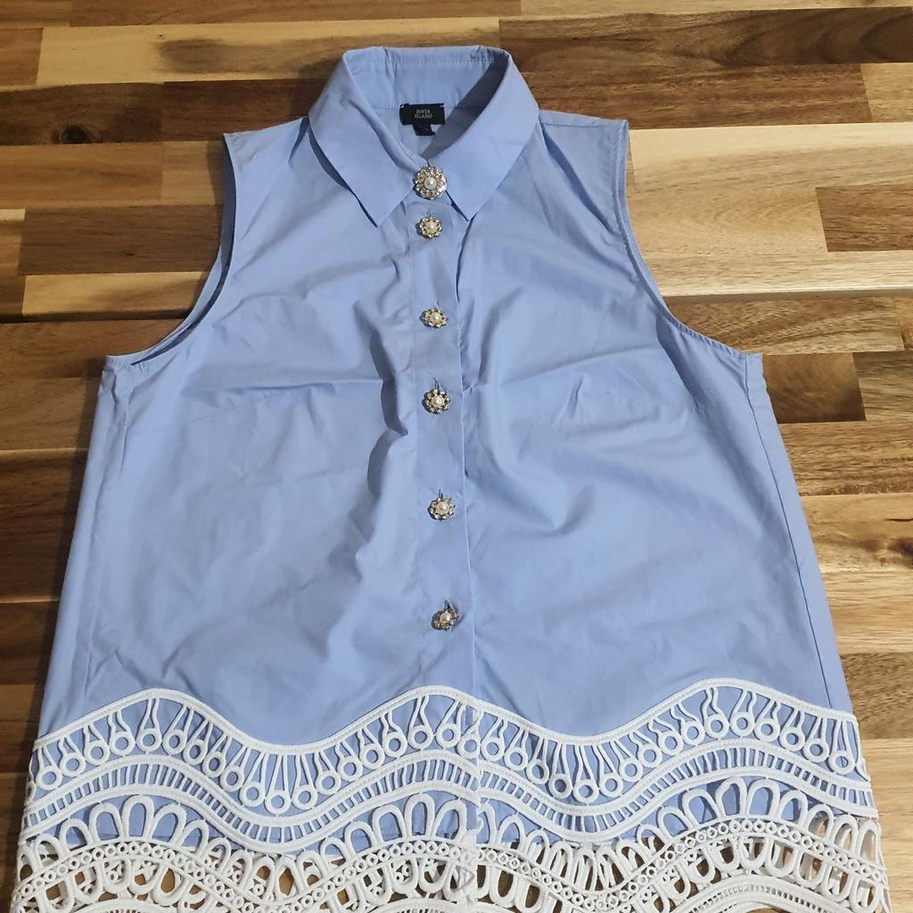 New, never used river island top. Size 6.