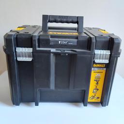 Brand New 

Dewalt TSTAK Deep Tool Box ( No tray)

In Stock More 

Collection Only KT9 Chessington Surrey 
No Offers Thanks