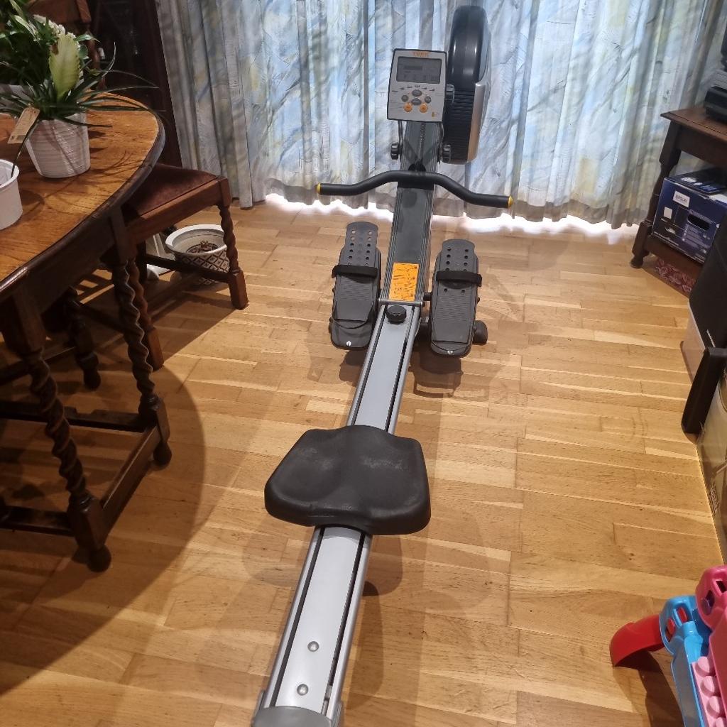 York r301 diamond online rowing machine