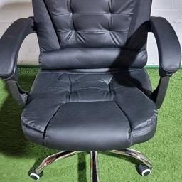Brand new boxed Black synthetic leather office chair.
Reclining swivel and gas lift.
Absolute bargain 
Price is fixed
collection is from
Unit four gym, Phillips Street b6 4pp Aston.
delivery available for a small fee which depends on your location.
I can also assemble the chair for you.
07988976133