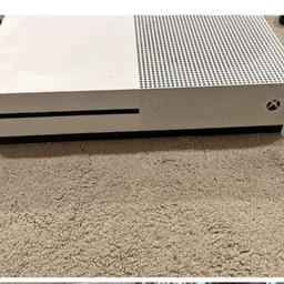 Xbox one s with few games no controller