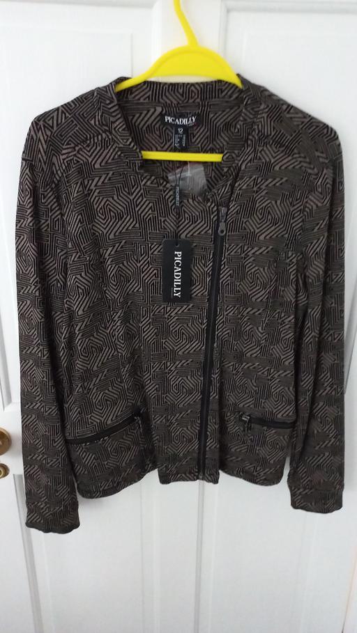 Buy & Sell Surrey Waverley - Photos for Picadilly black/beige jacket (new)