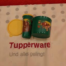 Tupperware Dschungelbuch Trinkbecher und Dose mit Deckel beides zusammen inklusive Versand für 15 Euro.