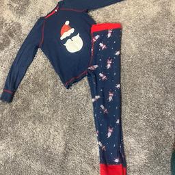 Next
Boys pjs
Age 4-5 years
Christmas pjs
Also selling slippers to match
Skinny fit
Worn twice
Pick up only or will post for P&P