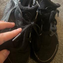 Selling as they no longer fit my daughter. The photo is a bit rubbish as my phone camera ain't working properly. They have a lot of wears left in them hardly worn.