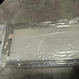 Clear iphone cover
Unused in packaging