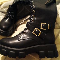 black size 6 alternative boots. brand new.