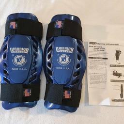 Excellent condition shin / forearm guards
for martial arts sparring
with instruction leaflet
size SM
brand Macho Martial Arts "Warrior "