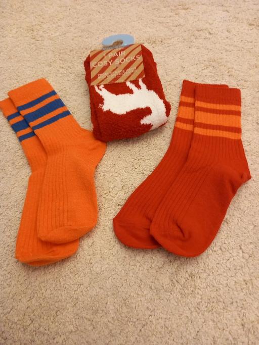 Buy & Sell Surrey Guildford - Photos for Brand new 3 pairs of unisex kids socks