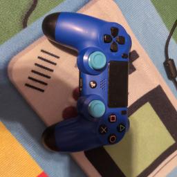 playstation 4 controller in good condition and has brand new thumsticks put on it. tested and works