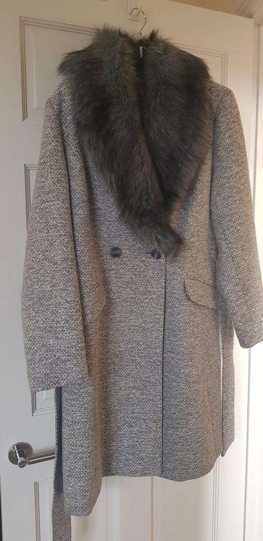 Buy & Sell South West London Merton Park - South West London - Photos for Debenhams grey winter coat Size16