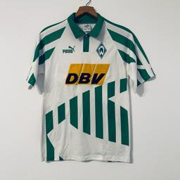 Absolute Rarität!
Werder Bremen Heimtrikot aus der Saison 1994/95 in Größe S.
Kleine Mängel siehe Bilder.

Privatverkauf - keine Garantie, keine Rücknahme.
