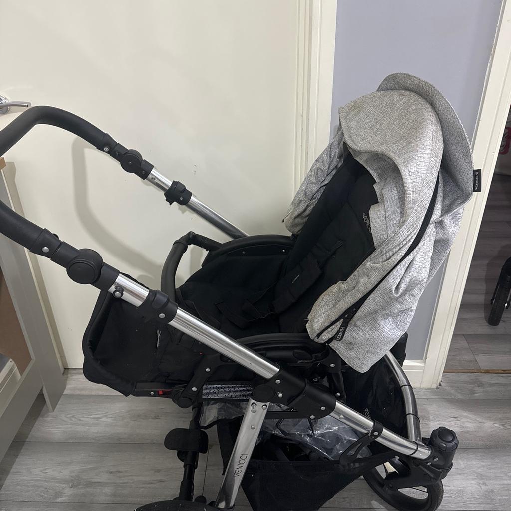 Venicci sparkle outlet pram