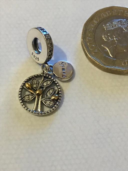 Buy & Sell Greater Manchester Stockport - Photos for Genuine 925 Silver Family Tree Charm Pandora 