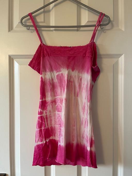 Buy & Sell Surrey Epsom and Ewell - Photos for Bright pink tie and dye strappy top sequins