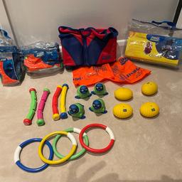 Zoggs holiday bundle. Great collection of zing dive and swim toys.
Float aid age 2-4 class B (stage 2)
Arm band
All in great condition. Had so much fun with kids playing games with these but now too old for them.

Collection only