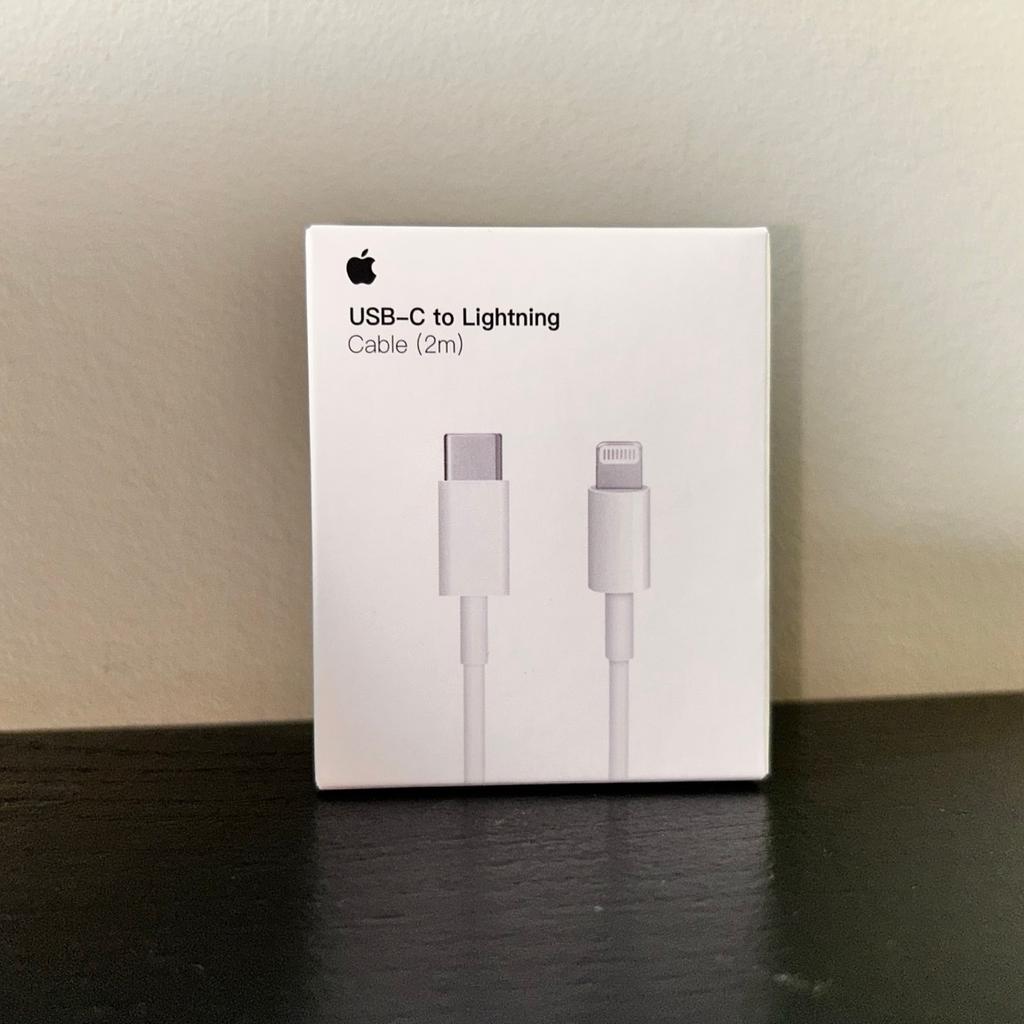 Brand new in the box

Fast charging Lightning cable