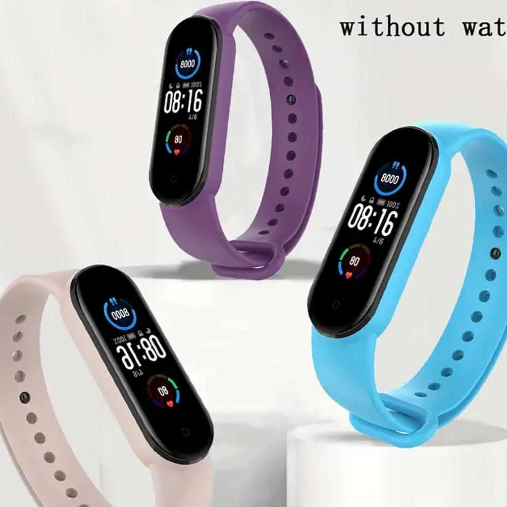 3 Suitable Smart Watch Strap Buckle Can Be Freely Adjusted in dark green, light green and dark blue colors