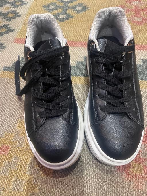 Buy & Sell East London Highams Park - East London - Photos for River Island trainers