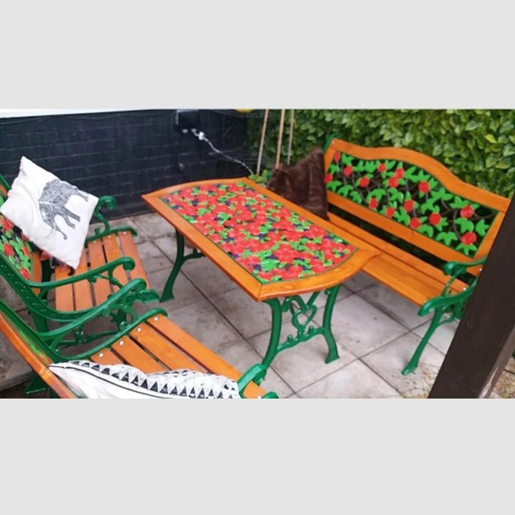 Fully restored cast iron table, 2 chairs, and bench in very good condition. Any
questions, please get in touch.

I do have a courier/man with a van on hold if needed

please message me before paymeat thanks

Open to suitable offers

Table x1
H 64cm  W 1m 10cm  D 62cm

Chairs x2
H 80cm  W 60cm  D 50cm

Bench x1
H 80cm W 1m 26cm D 50cm