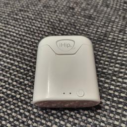 Hallo ich verkaufe noch neue Bluetooth Kopfhörer von der Marke iHip !Sie wurden jeglich nur kurz benutzt zum testen und funktionieren einwandfrei.Bei Interesse könnt ihr euch gerne melden danke.