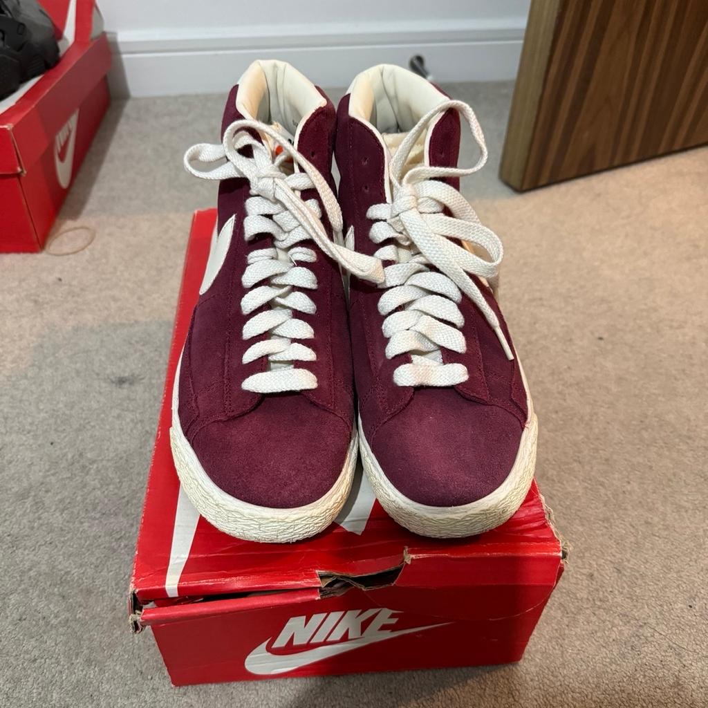 Nike Mid Blazers in Burgendy
Good condition. Only worn a handful of times
Size 8
£60