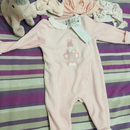 Baby girl dress new with tag size 1/3 months
