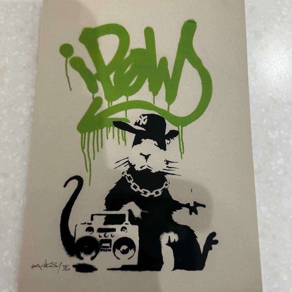 Banksy, Art of Banksy exhibit
Three prints - artwork print cards
6 inches X 4 inches ( postcard size)

Please note these are prints purchased from the BANKSY one time peoples exhibition

RAT GET OUT WHILE YOU CAN
BANKSY RAT GANGSTA
KISSING COPPERS

LISTED ON MULTIPLE SITES
FROM A SMOKE FREE PET FREE HOME