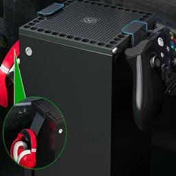 Verkaufe hier ein neues überschüssiges Zubehör für die Xbox X.

1 Stk. Deckel der den Staub verhindern soll.
2 Stk. Halterungen für Controller oder Headset die man am Deckel einhängen kann.
Neu wurde nur ausgepackt.