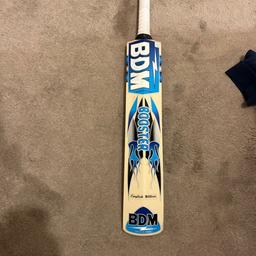 Size 5 BDM BOOSTER CRICKET BAT COMES WITH BAG