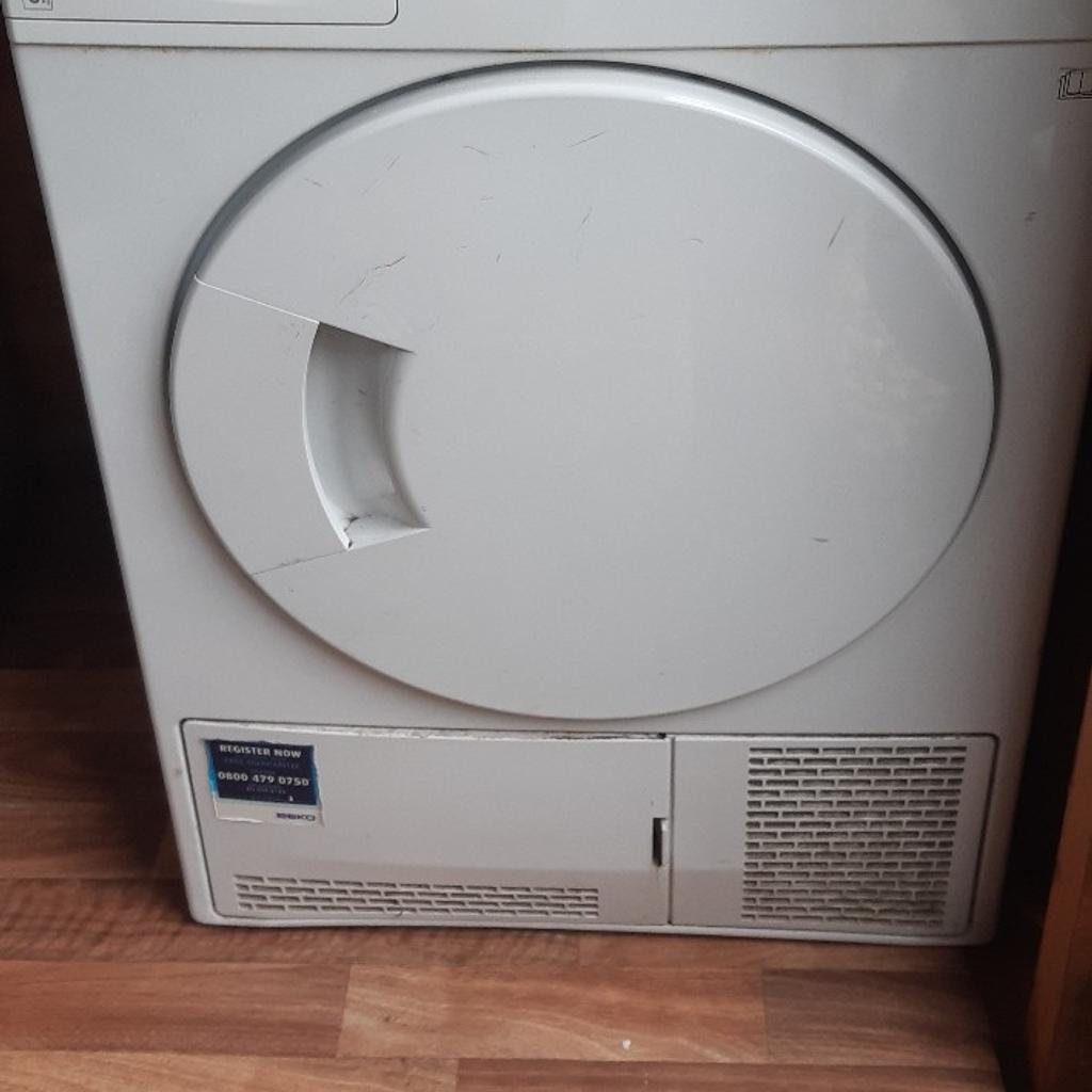 Beko tumble dryer, the buttons have issues as well as some marks but it can be fixed selling cheap due to its defects

collection or can be delivered for extra cost

no time wasters quick sale