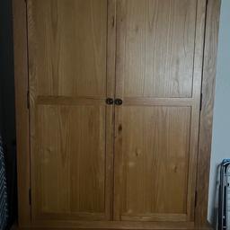 Constance Solid oak 2 door 1 draw wardrobe 
Great condition 76 inches high by 44 wide 
Collection only.