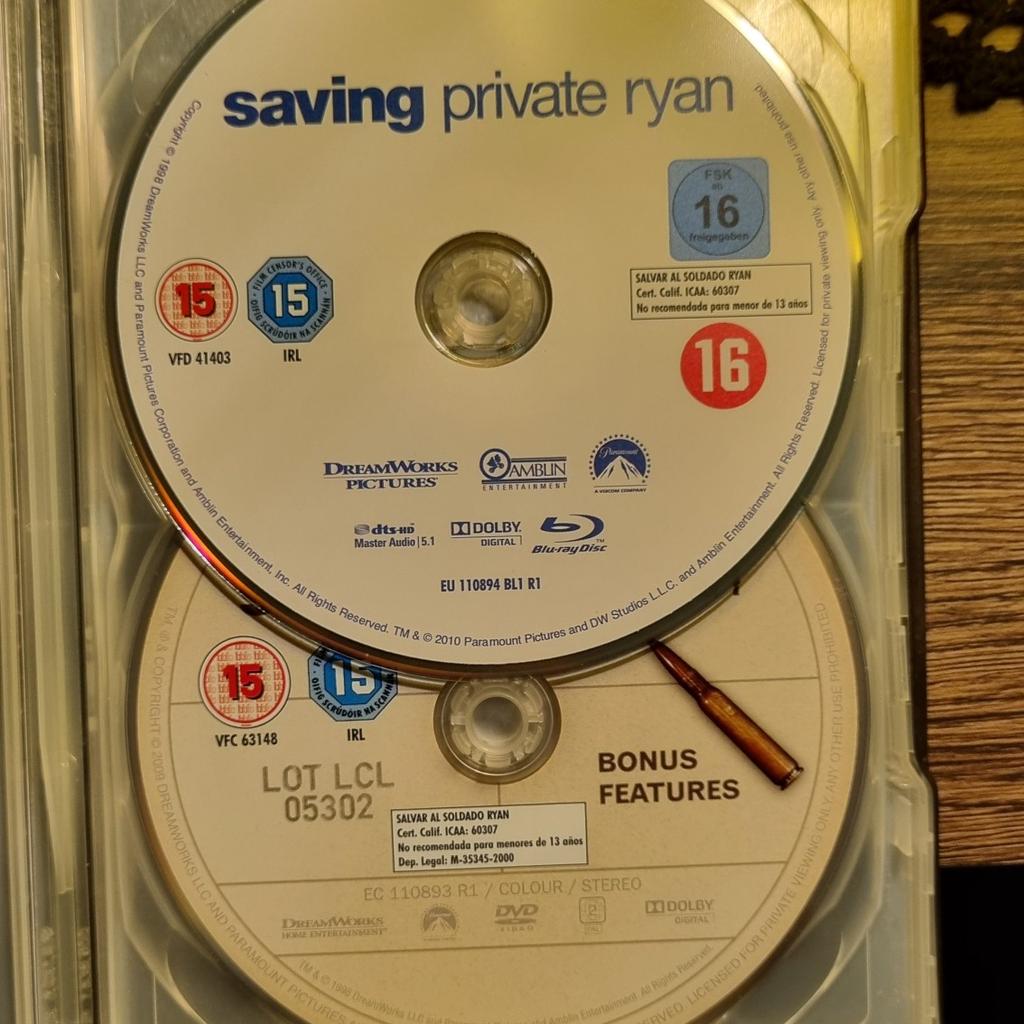 Ich verkaufe hier Der Soldat James Ryan auf Blu ray in einem wunderschönen DVD Steelbook.

Bei Fragen gerne melden.

Abholung bevorzugt. Versand bei Kostenübernahme jedoch möglich.

"Es handelt sich um einen Privatverkauf, daher ist jegliche Gewährleistung, Rückgabe oder Umtausch grundsätzlich ausgeschlossen"