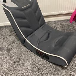 Gaming chair in good condition, collection from Leeds 26