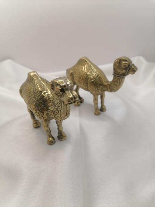 Buy & Sell Kent Tonbridge and Malling - Photos for Vintage Engraved Brass Camel Ornaments