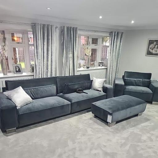 Buy & Sell West Bromwich Sandwell - Photos for Luxury Silone Sofa